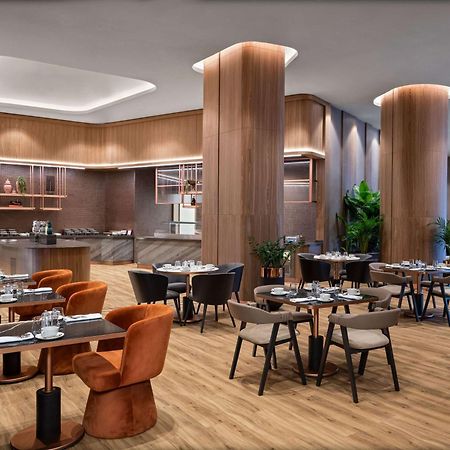 Отель Moevenpick Living Istanbul Saklivadi Экстерьер фото