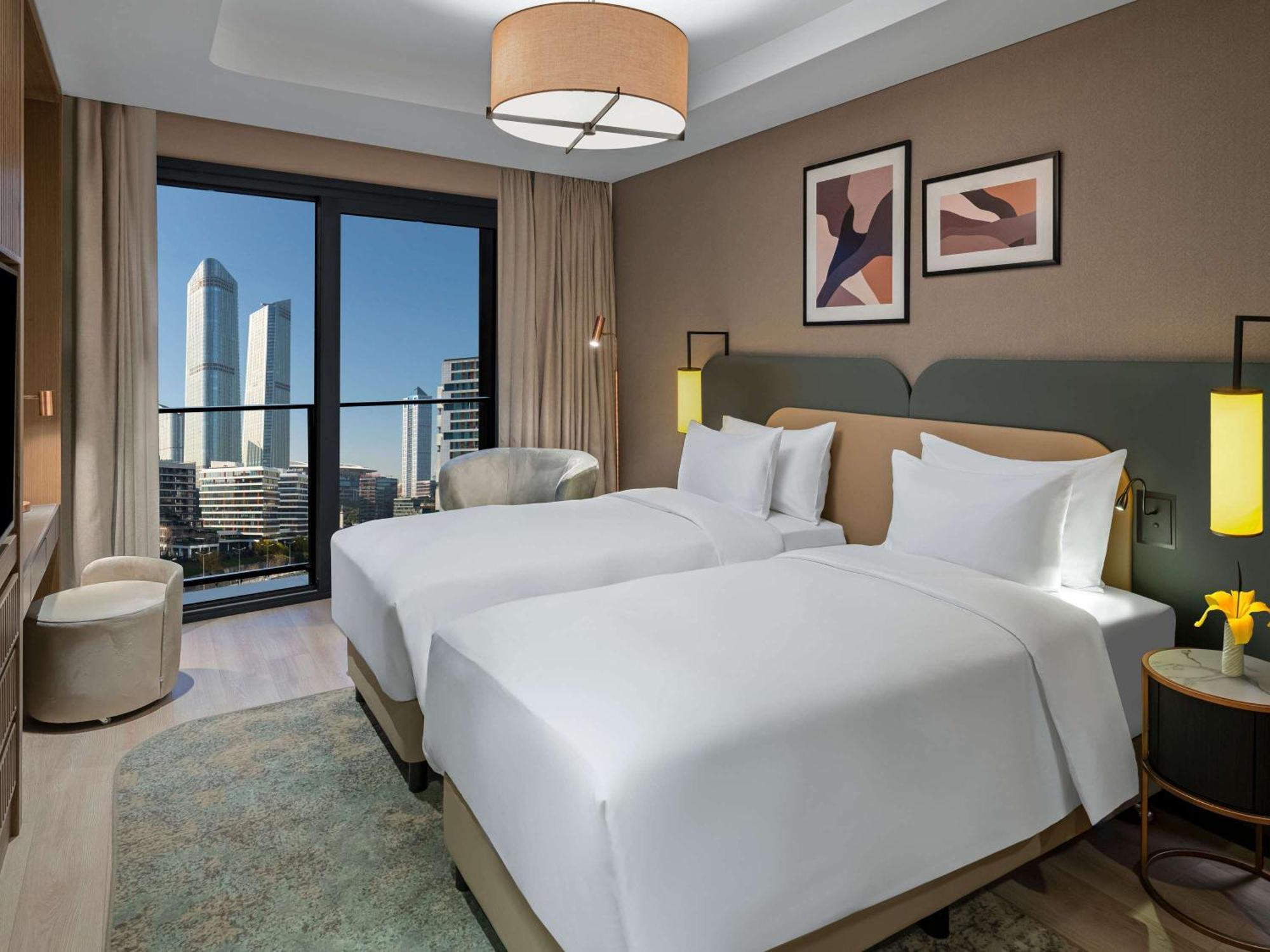 Отель Moevenpick Living Istanbul Saklivadi Экстерьер фото