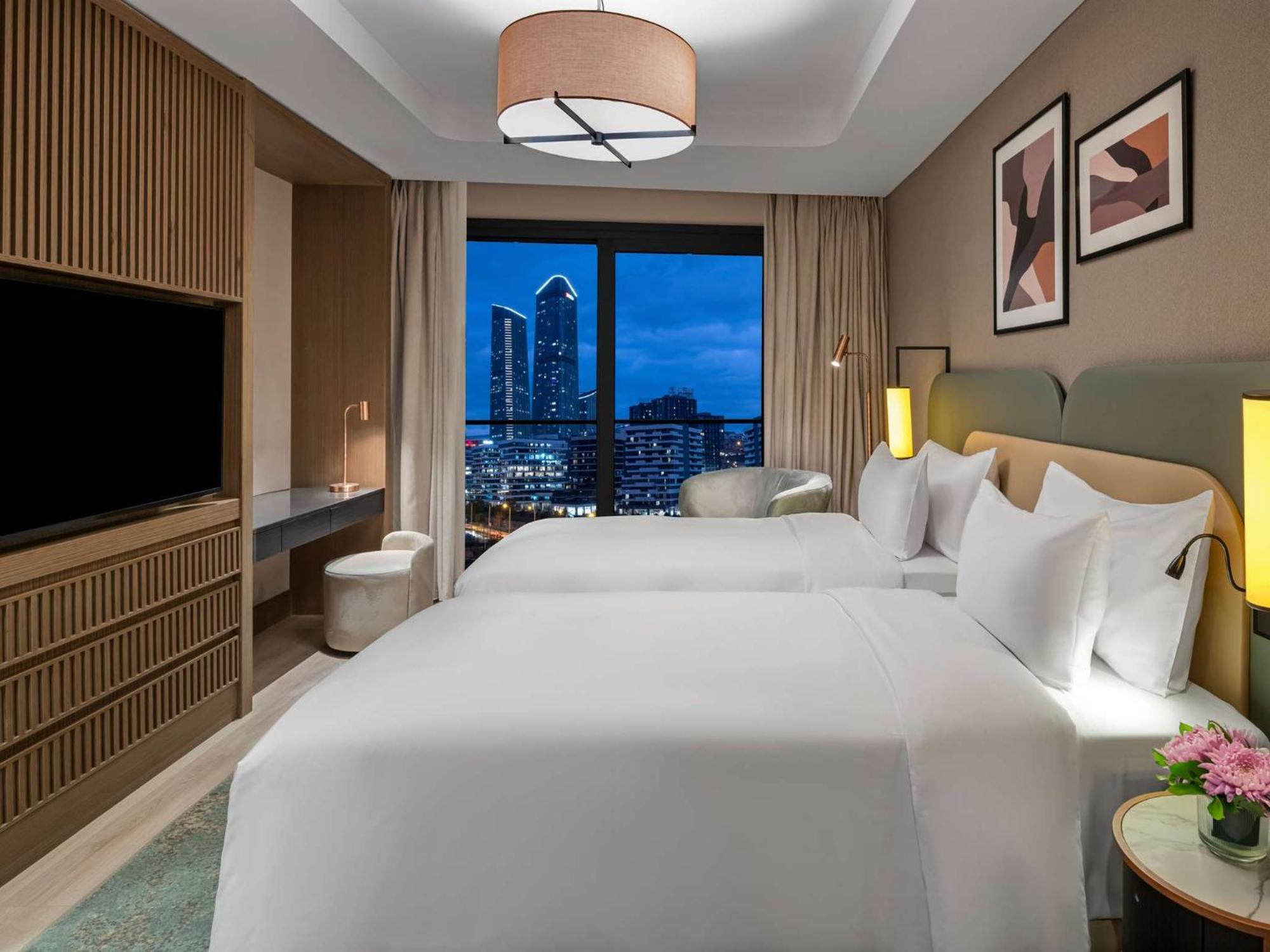 Отель Moevenpick Living Istanbul Saklivadi Экстерьер фото